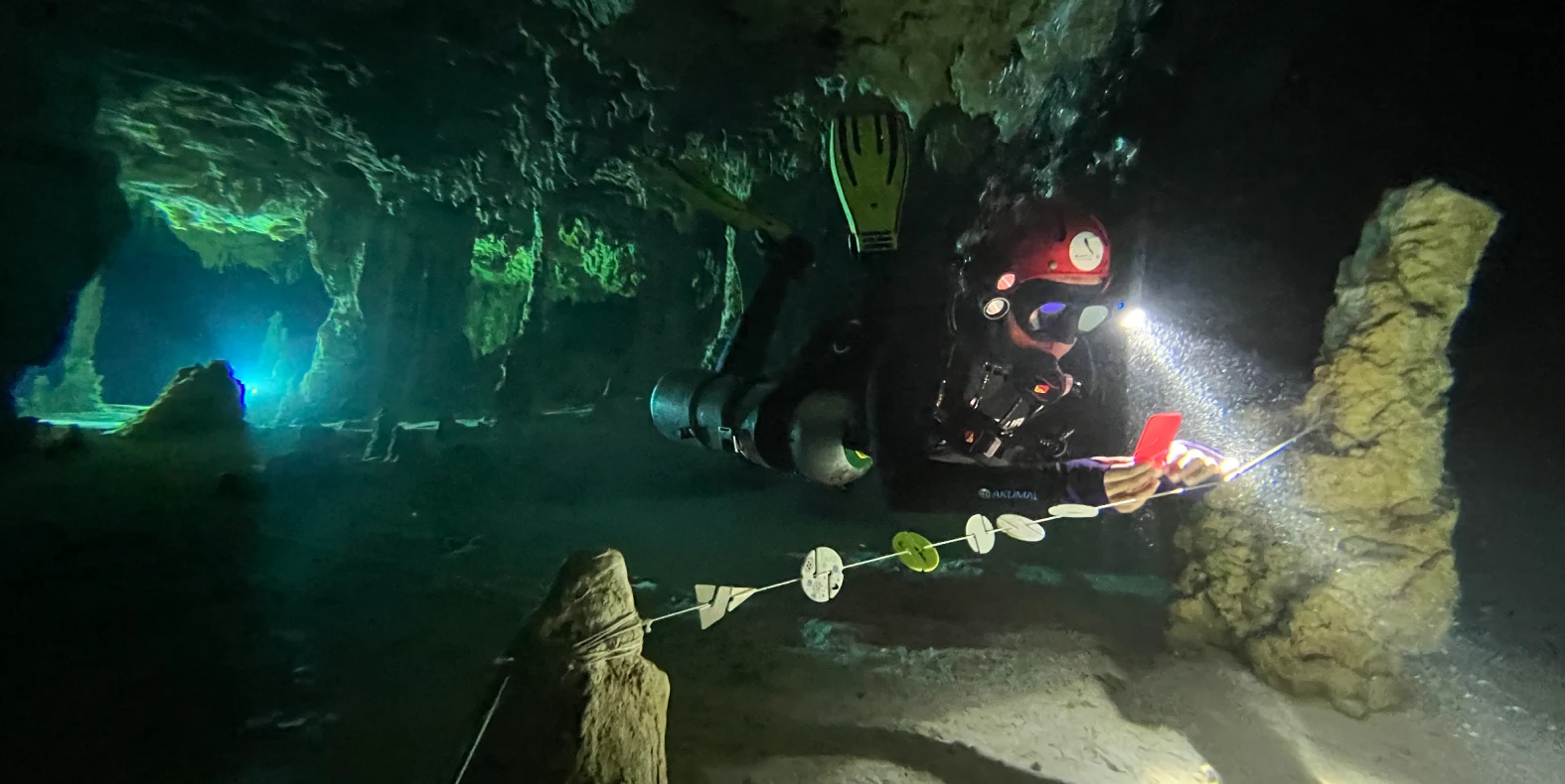 full-cave-training-ape-divers-achademy